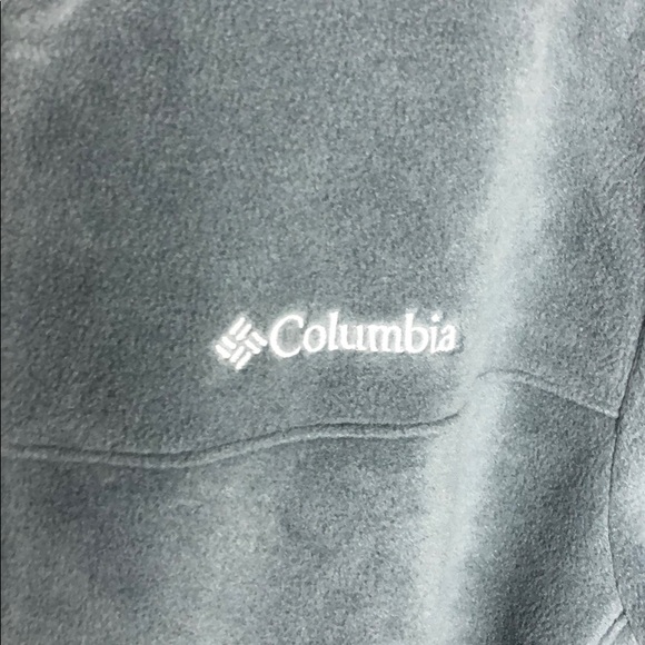 Columbia Fleece Sweater With Zipper Pockets - Picture 4 of 6